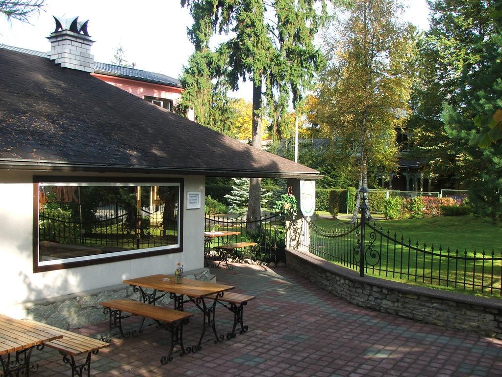 Pansionaat Valentina Hotel Narva-Joesuu Exterior photo